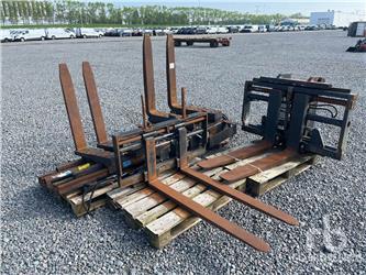  Quantity of (4) Fork Positioners