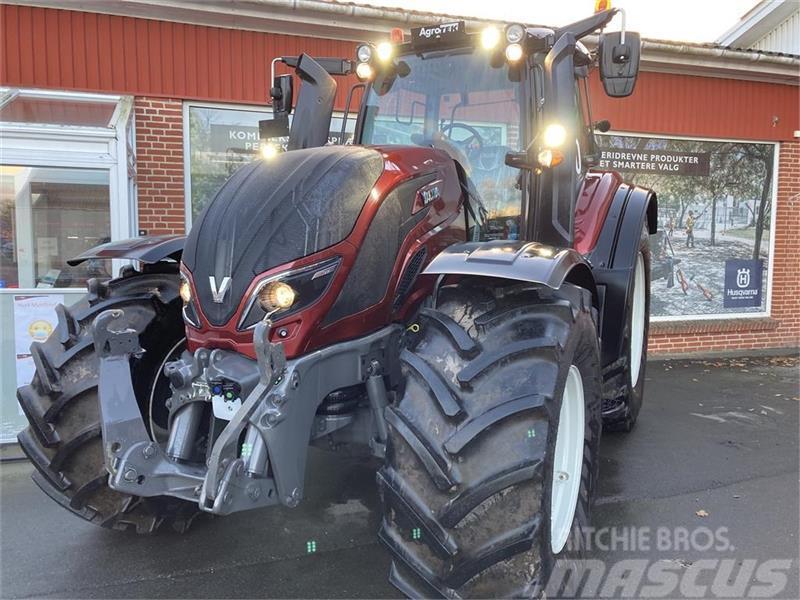 Valtra T255V Benyt vores gode finansiering Traktorid
