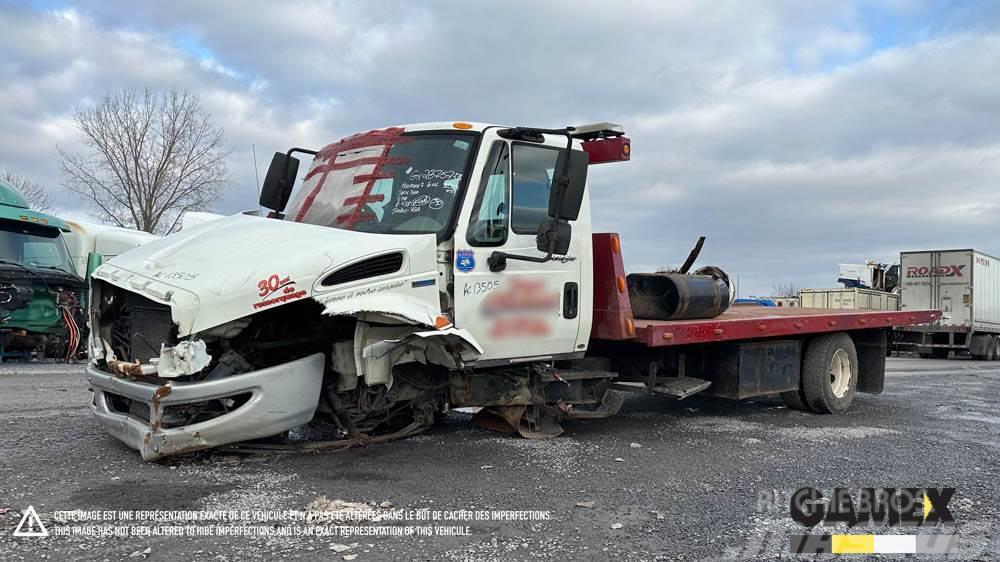 International 4100 DAMAGED TOWING Tractor Units