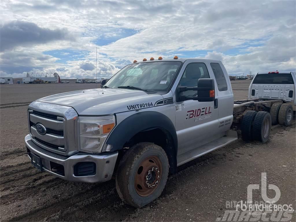 Ford F-450 Chassis Cab trucks