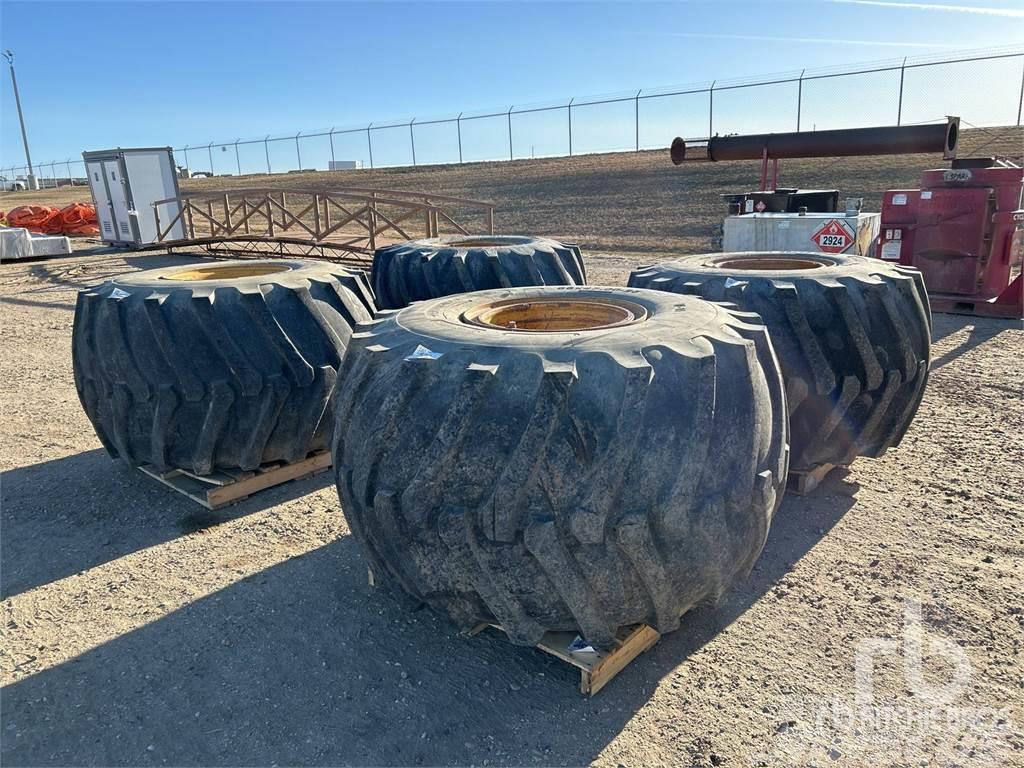  Quantity of (4) 66x43.00-25 Float Tyres, wheels and rims