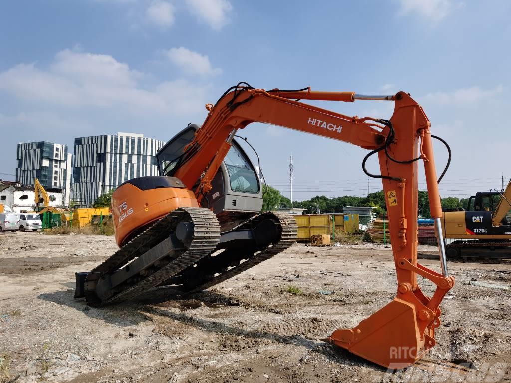 Hitachi ZX75US-3 Midi excavators  7t - 12t
