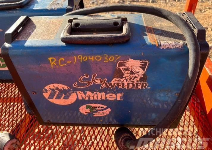 Miller CST-280 Welding machines