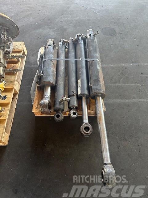 Atlas Copco hydraulika komplet Drilling equipment accessories and spare parts