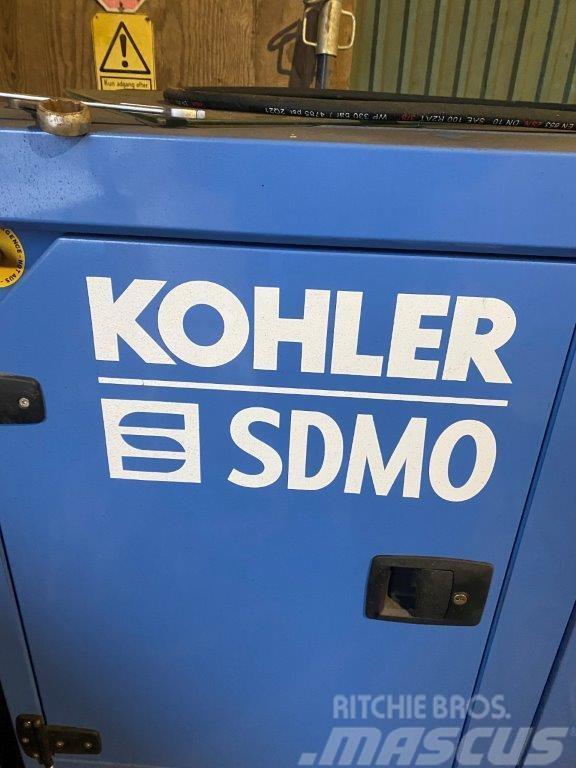 John Deere Generator / Kohler SDMO Model 44 Other Generators