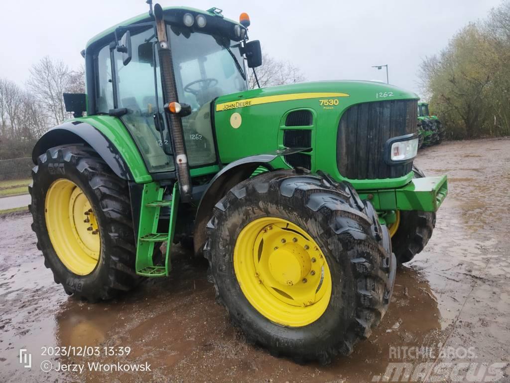 John Deere 7530 Premium Tractors