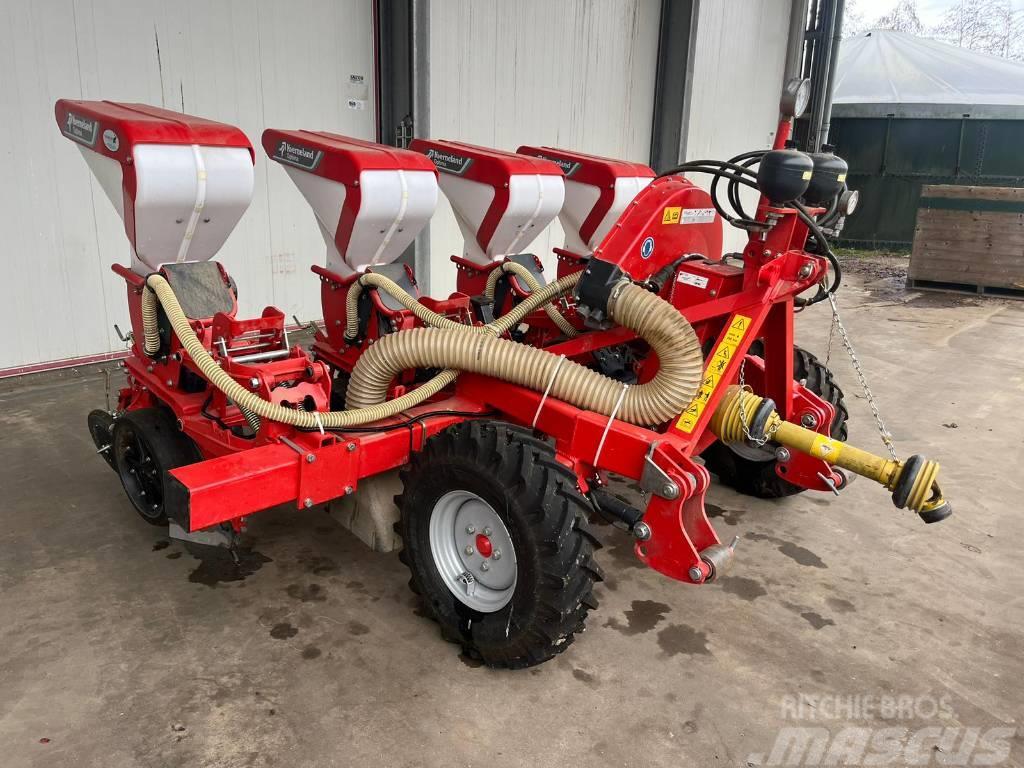 Kverneland Accord Optima Precision sowing machines