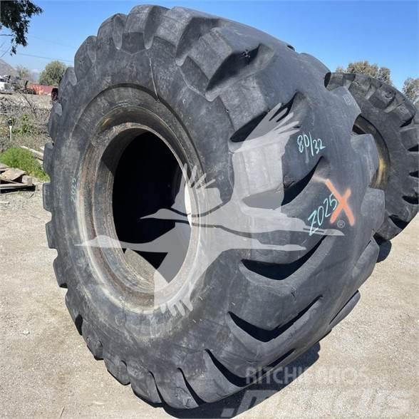 Firestone 35/65X33 Tyres, wheels and rims