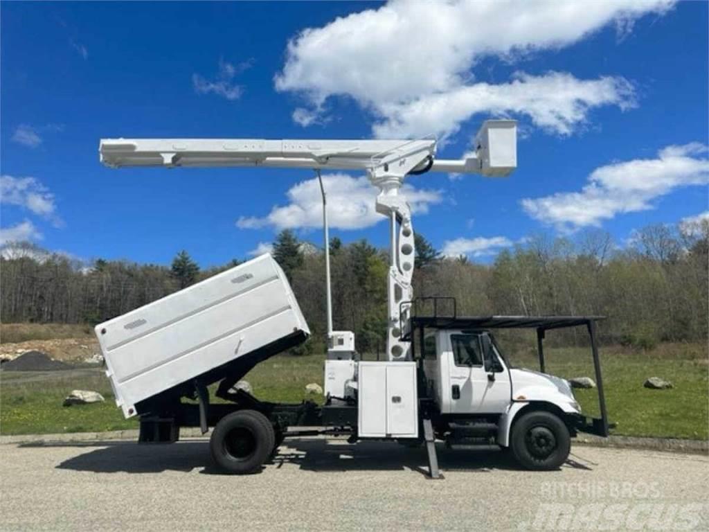 International 4300 Truck & Van mounted aerial platforms