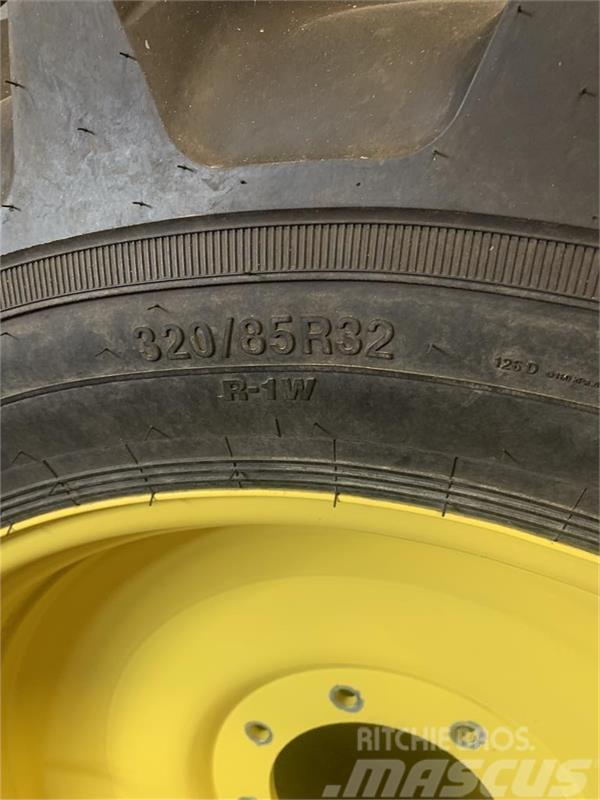 Alliance 320/85R32 + 340/85R46 Tyres, wheels and rims