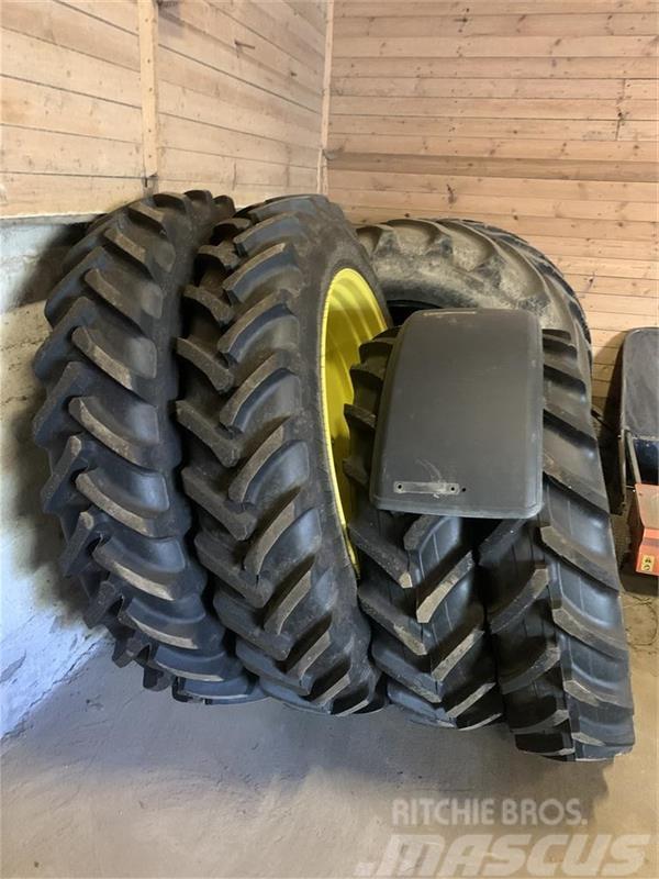 Alliance 320/85R32 + 340/85R46 Tyres, wheels and rims