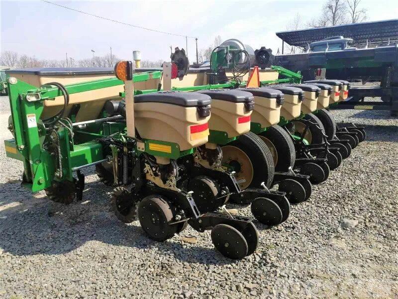 Great Plains YP825A-0870 Precision sowing machines