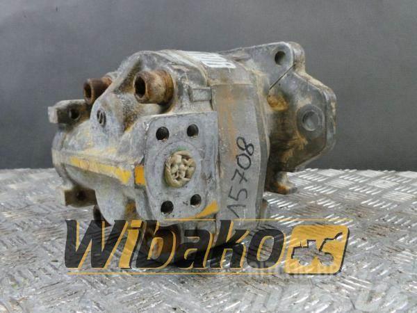 Komatsu Gear pump Komatsu WA400-1 705-11-35010 Other components