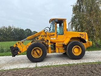 JCB 426B