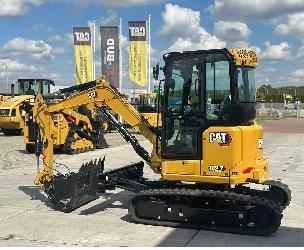 CAT 302.7 CR