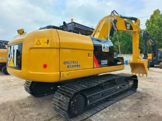 CAT 320 D