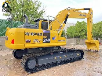 Komatsu PC240