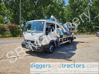 Nissan NT400