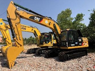 CAT 320D