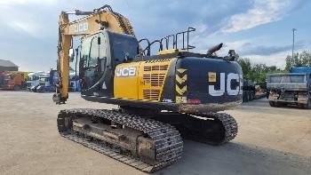 JCB 220 Plus