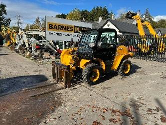 JCB 520-40