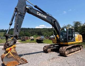 DEERE 210G LC