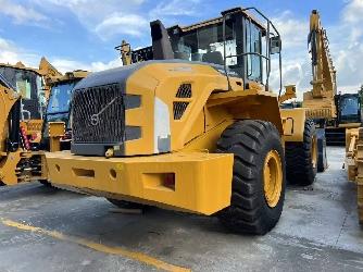 Volvo L 105
