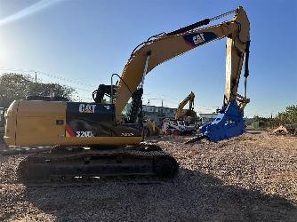 CAT 320 D L
