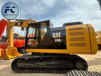 CAT 320 E
