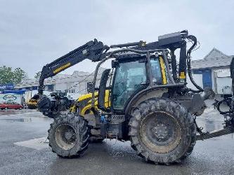 Valtra N153
