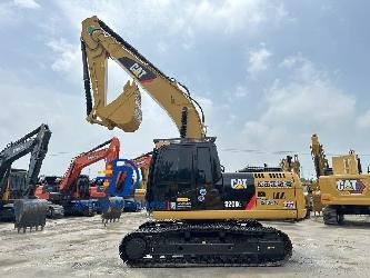 CAT 320 D2