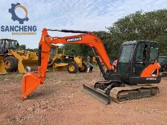 Doosan DX 55