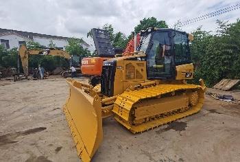 CAT D 5 K
