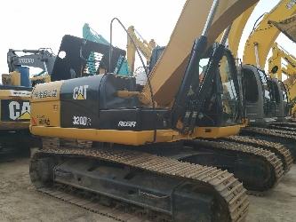 CAT 320 D