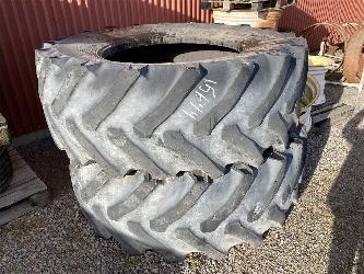 Titan 710/70X42