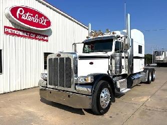 Peterbilt 389