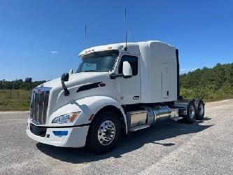 Peterbilt 579
