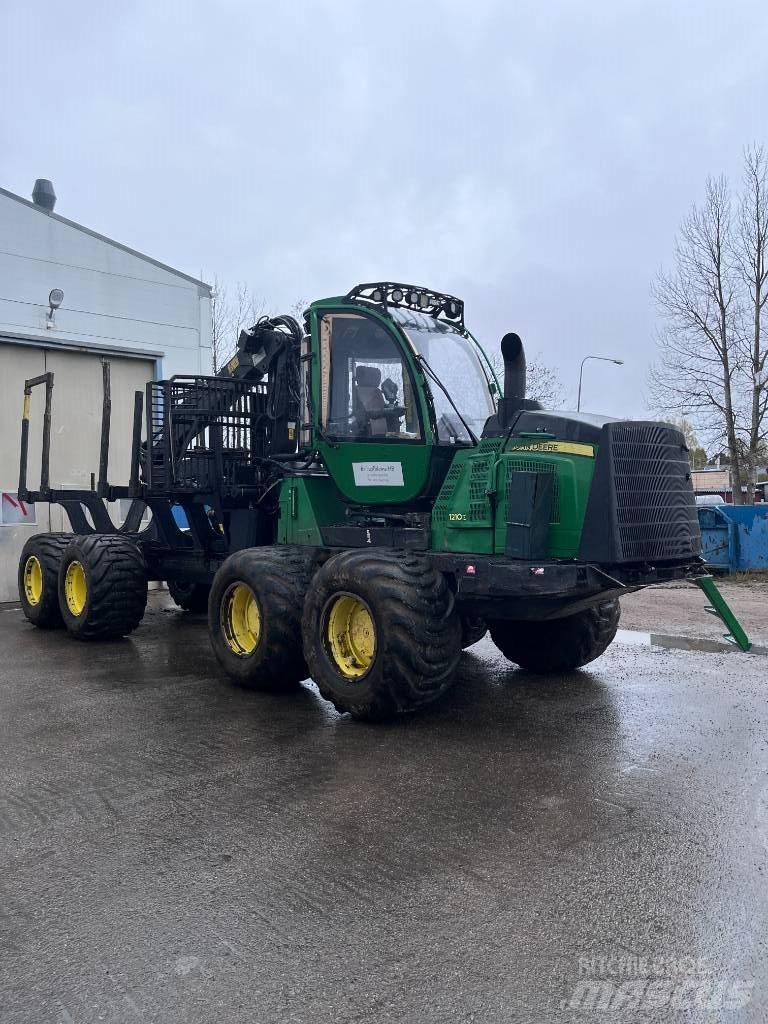 John Deere 1210 E Forwarderid