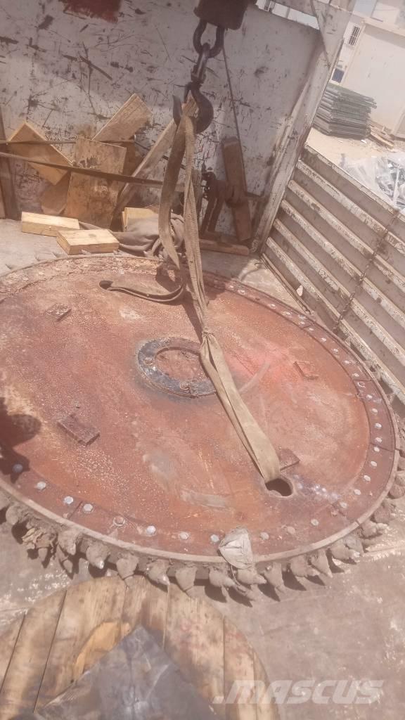 Ditch Witch RT115 Pinnaselõikurid