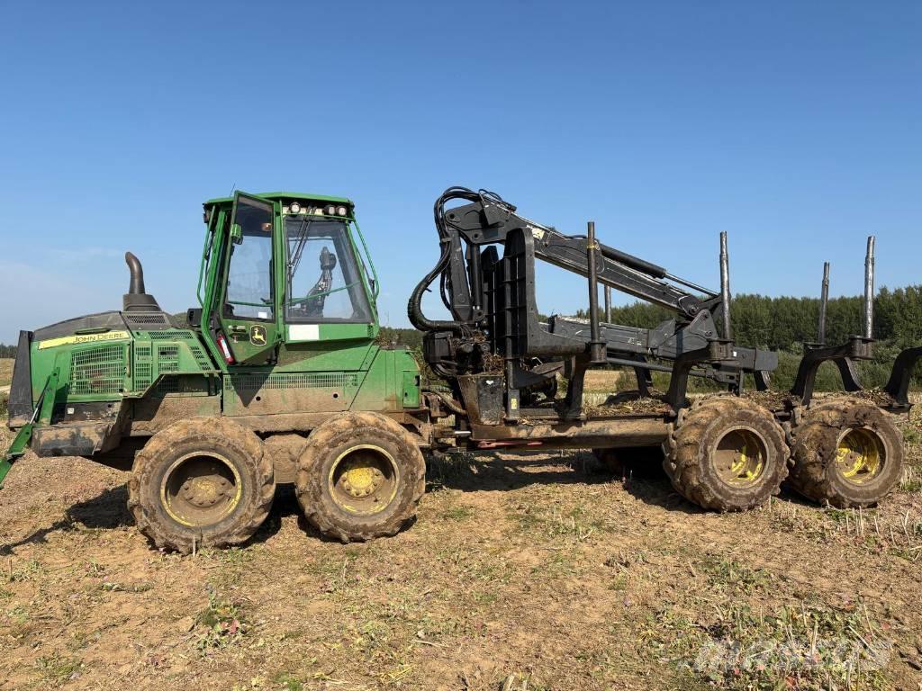 John Deere 1110G Forwarderid