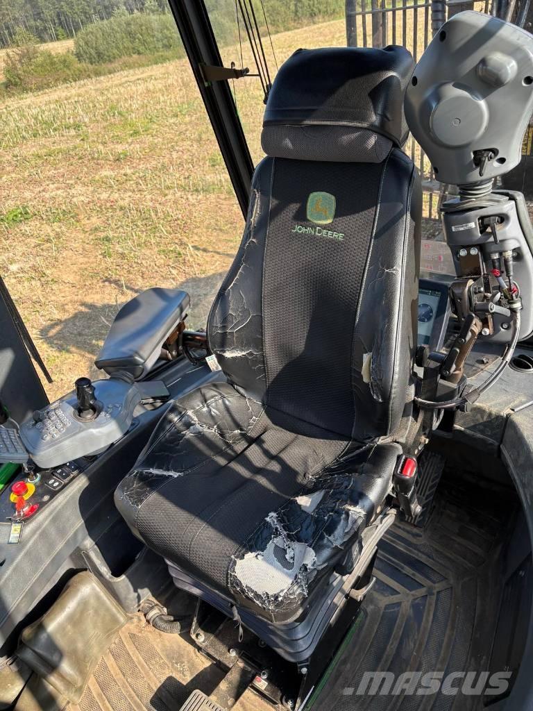 John Deere 1110G Forwarderid