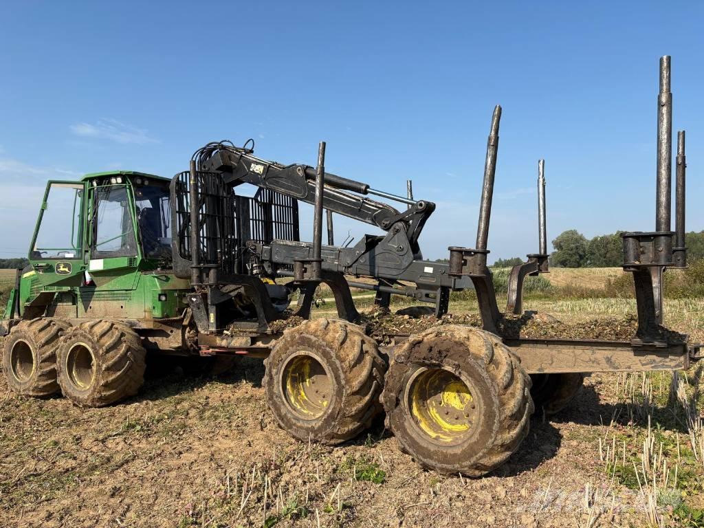 John Deere 1110G Forwarderid