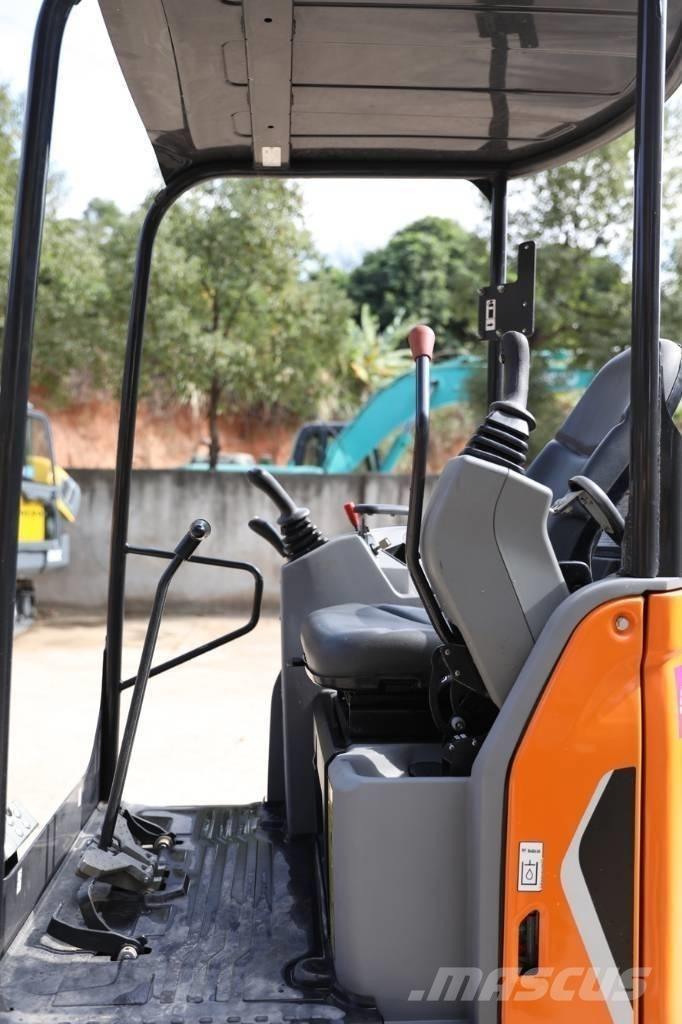 Doosan DX 17 Roomikekskavaatorid