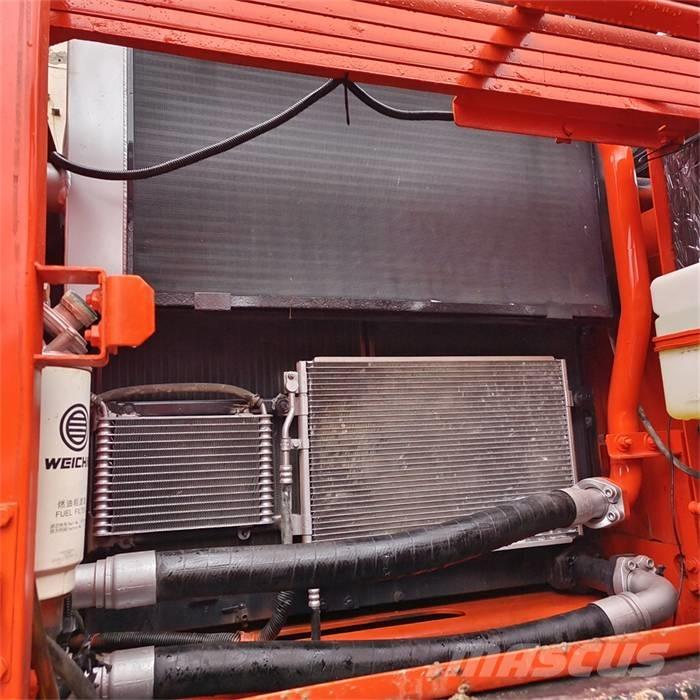 Doosan DX 340 LC Roomikekskavaatorid