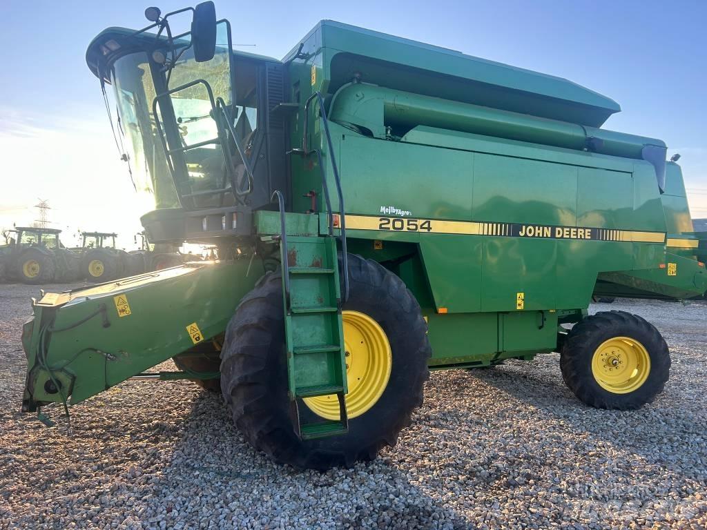 John Deere 2054 Teraviljakombainid