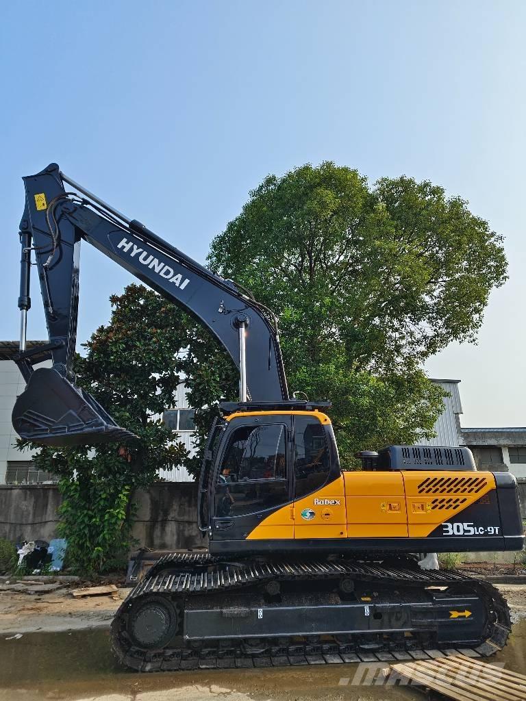 Hyundi R305LC-9T Roomikekskavaatorid