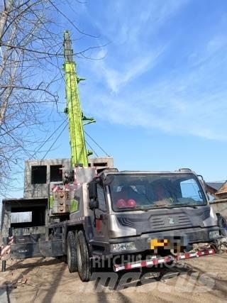Zoomlion ZTC 800V5 Maastikutõstukid