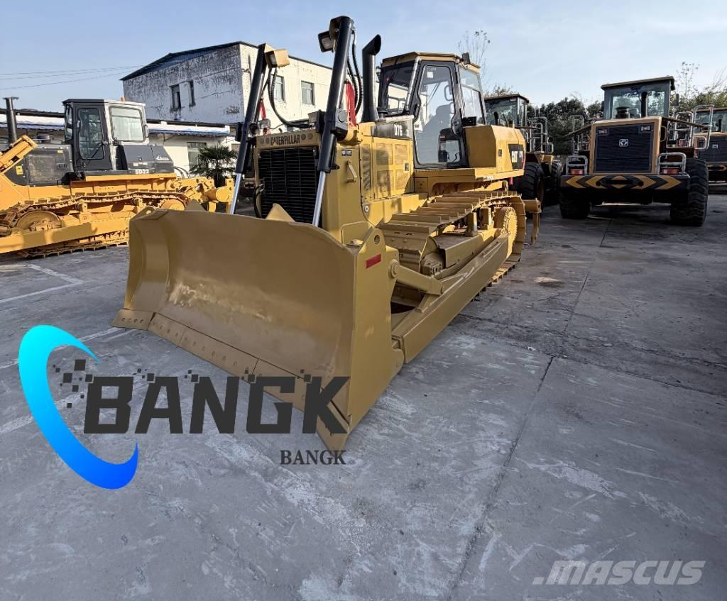 CAT D 7 G Buldooserid