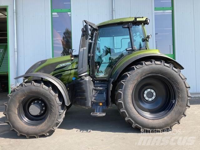 Valtra T 235 Versu Traktorid