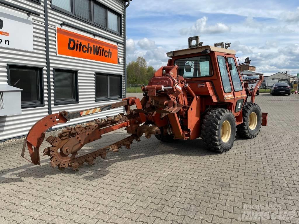 Ditch Witch 6510 CAB Pinnaselõikurid